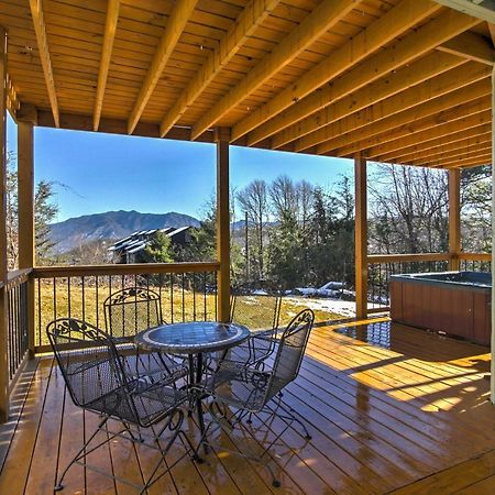 Mint Manor Gatlinburg Home With Hot Tub And Sauna! מראה חיצוני תמונה